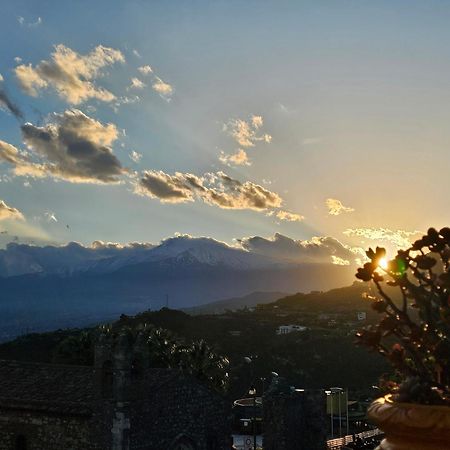 Casa Rando Mary'S House Apartment Taormina Exterior photo